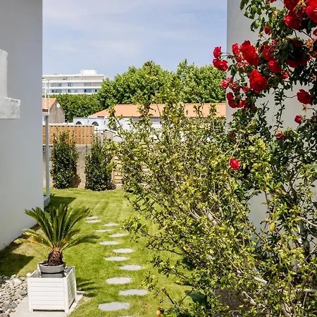 Du Marche Willa Royan